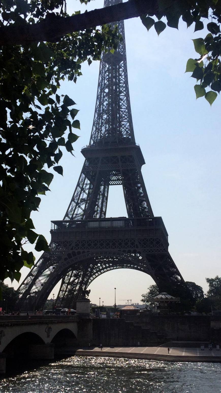 Place Torre Eiffel