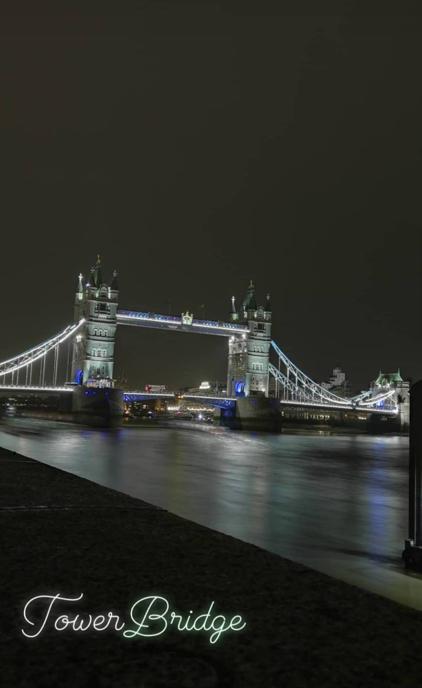 Place Tower Bridge