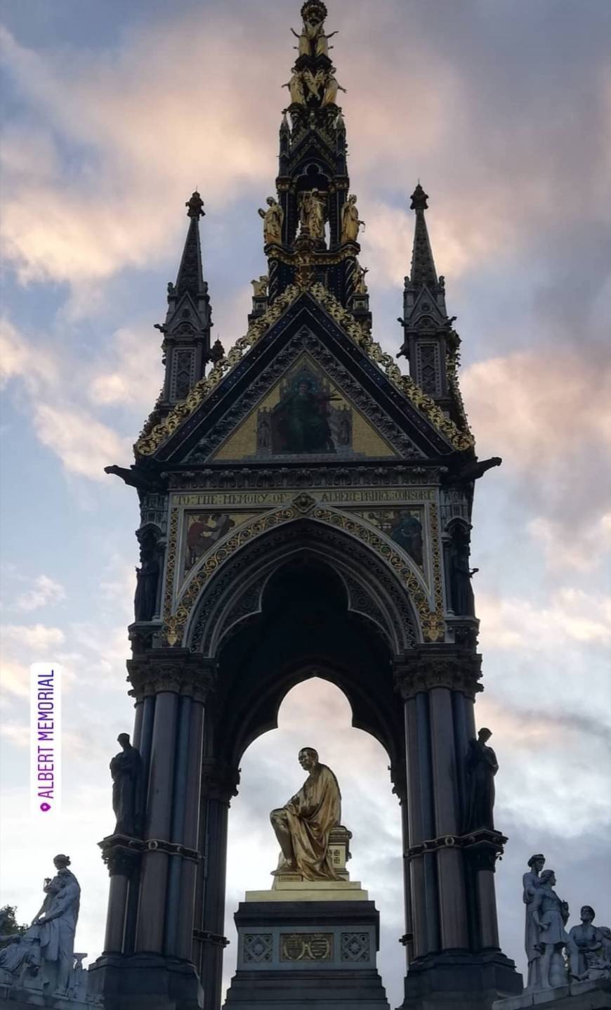 Place Albert Memorial