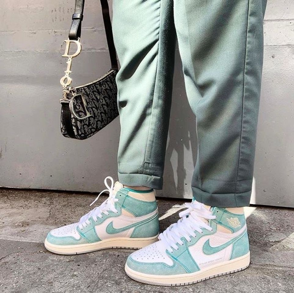 Social Outfit