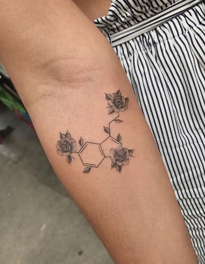 Serotonina tattoo