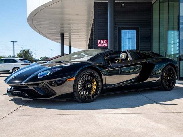 Moda Lamborghini Aventador S | Lamborghini.com