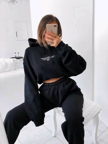 Social Outfit