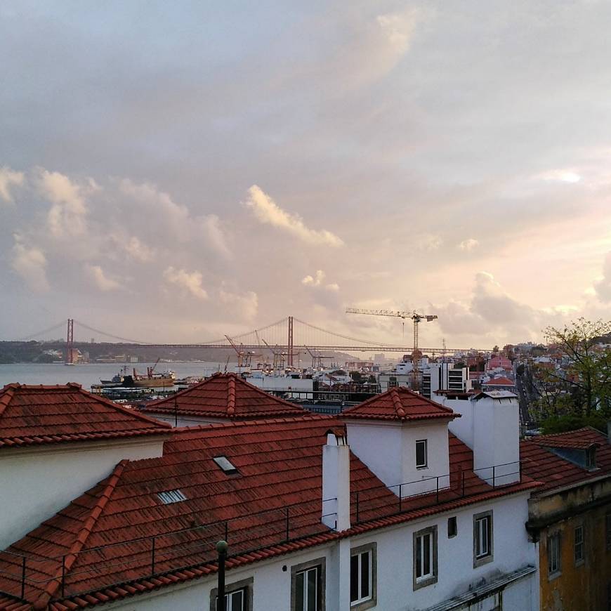 Place Miradouro de Santa Catarina