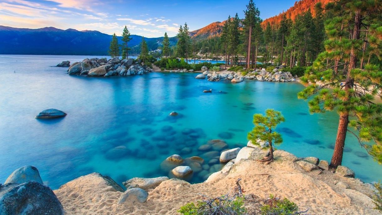 Lugar Lake Tahoe