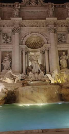 Fontana di Trevi