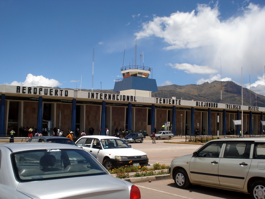 Lugar Alejandro Velasco Astete Airport