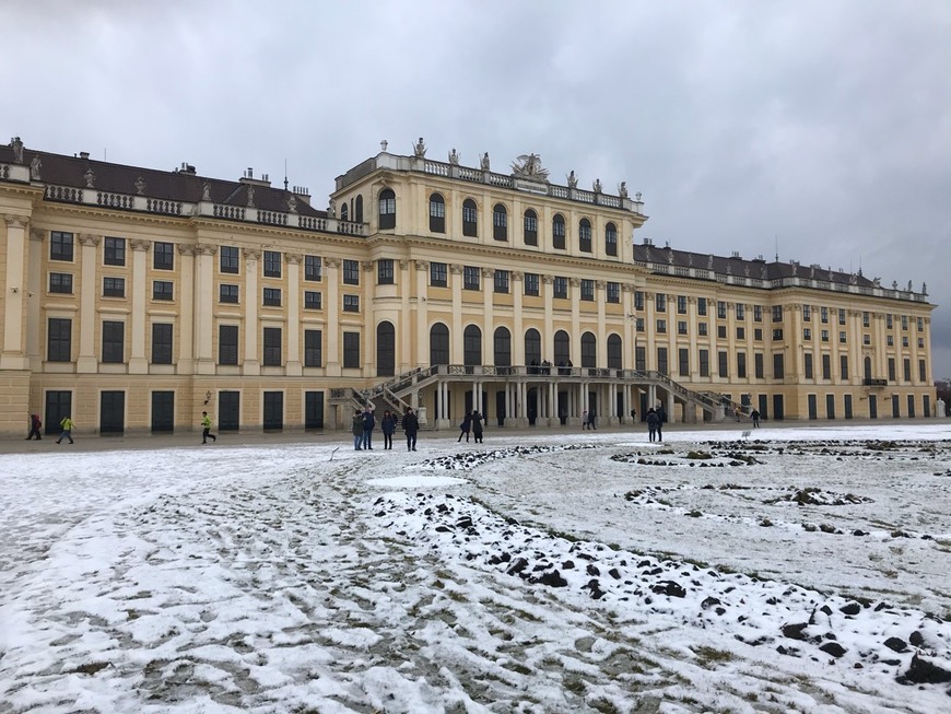 Place Palacio Schönborn-Batthyány