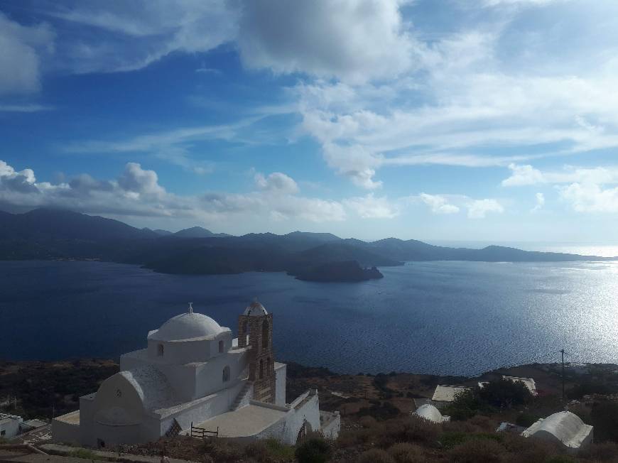 Place Plaka Castle (Venetian Castle of Milos)