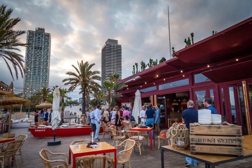 Restaurantes RED FISH Barcelona (Club Patí Vela)