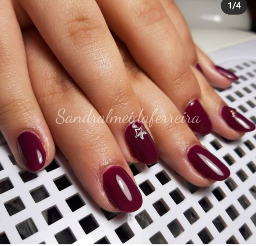 Unhas de gel 