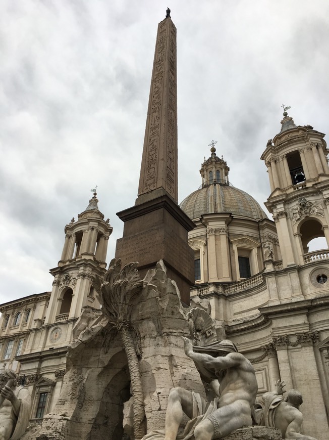 Place Praça Navona - A praça barroca mais bonita de Roma