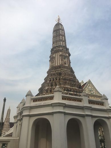 Wat Thepthidaram Woraviharn – วัดเทพธิดาราม