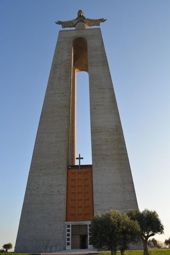 Santuario Nacional de Cristo Rey