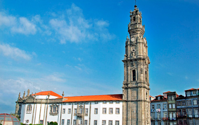 Place Clérigos Tower