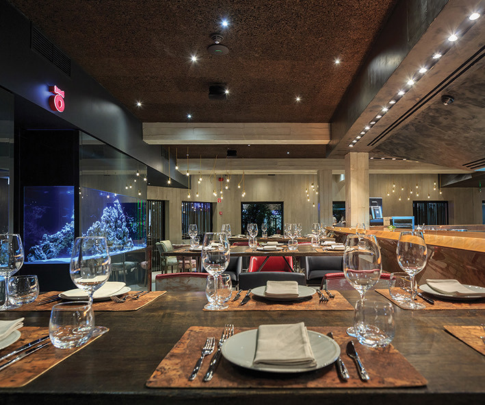 Restaurants Salmora - Live Kitchen & Bar