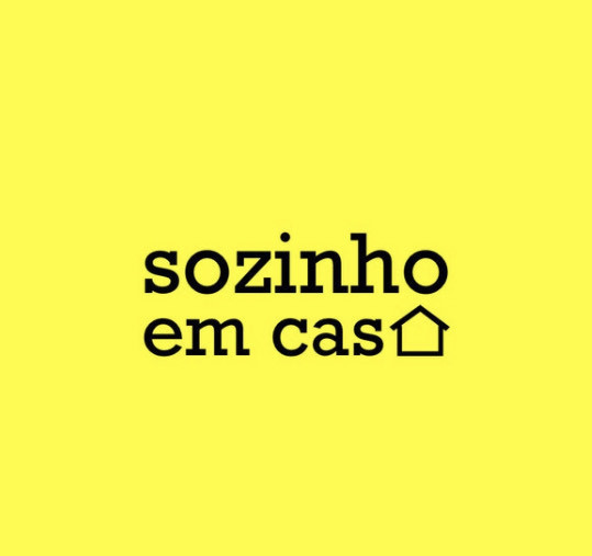 sozinho em casa