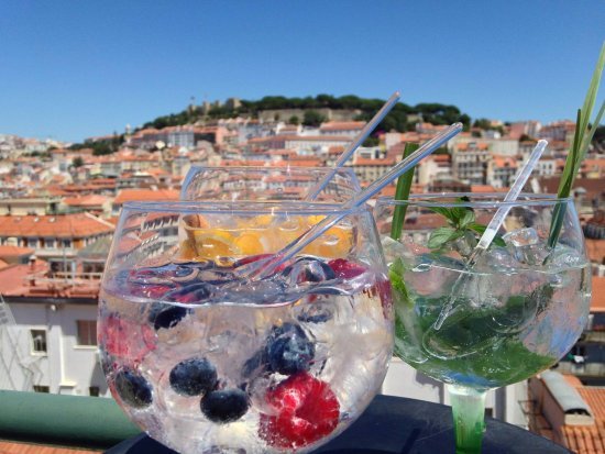 Restaurantes Entretanto Rooftop Bar @ Hotel Chiado