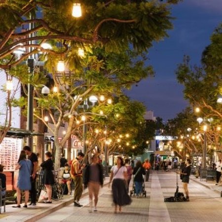 Place Third Street Promenade