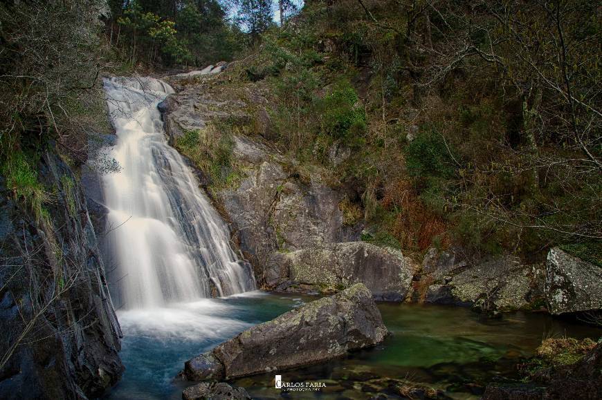 Places Cascata Poço do Linho