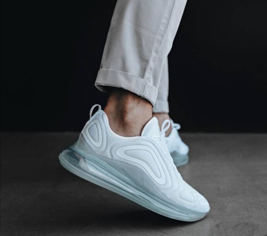 Social Nike Air Max 720