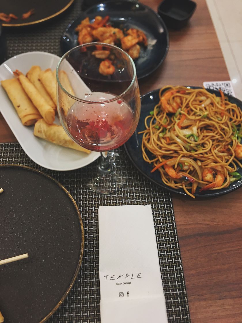 Restaurants Temple D´ouro