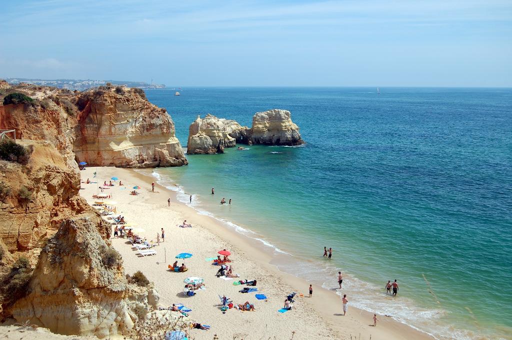 Place Praia da Rocha Beach View