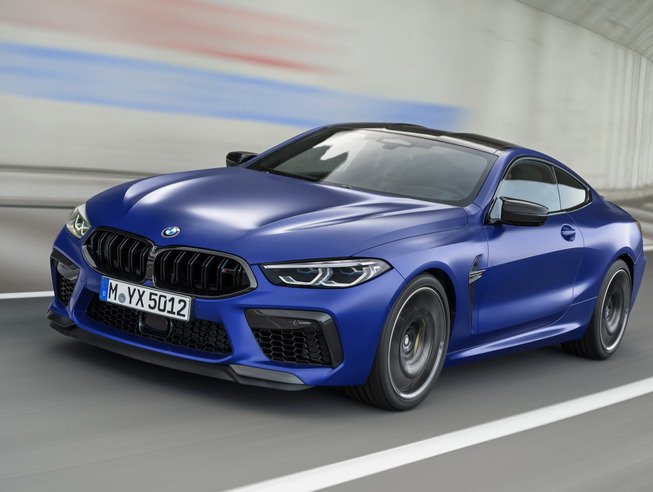 Social BMW M8 Competition