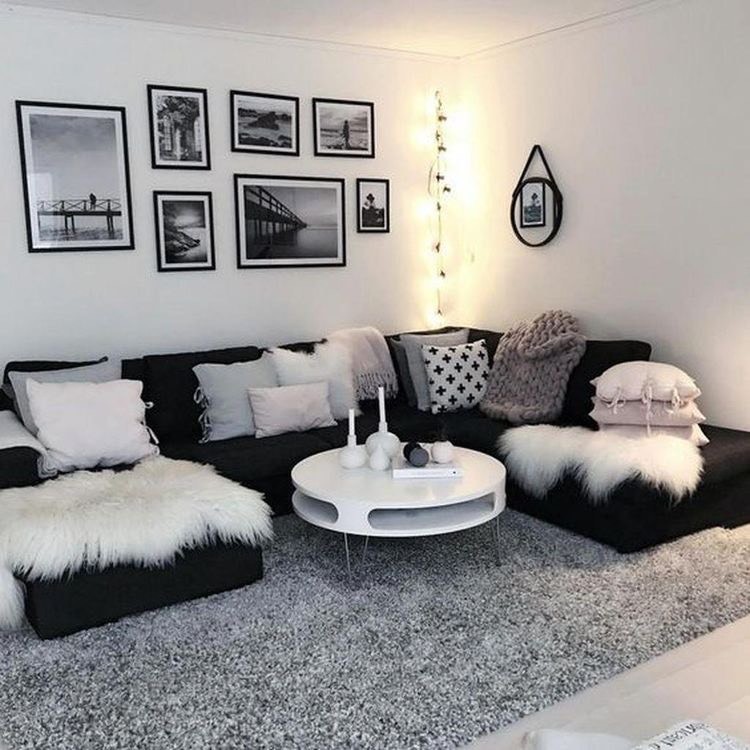 Moda Living room decor