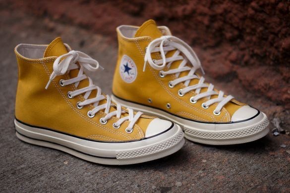 Social Converse All Star