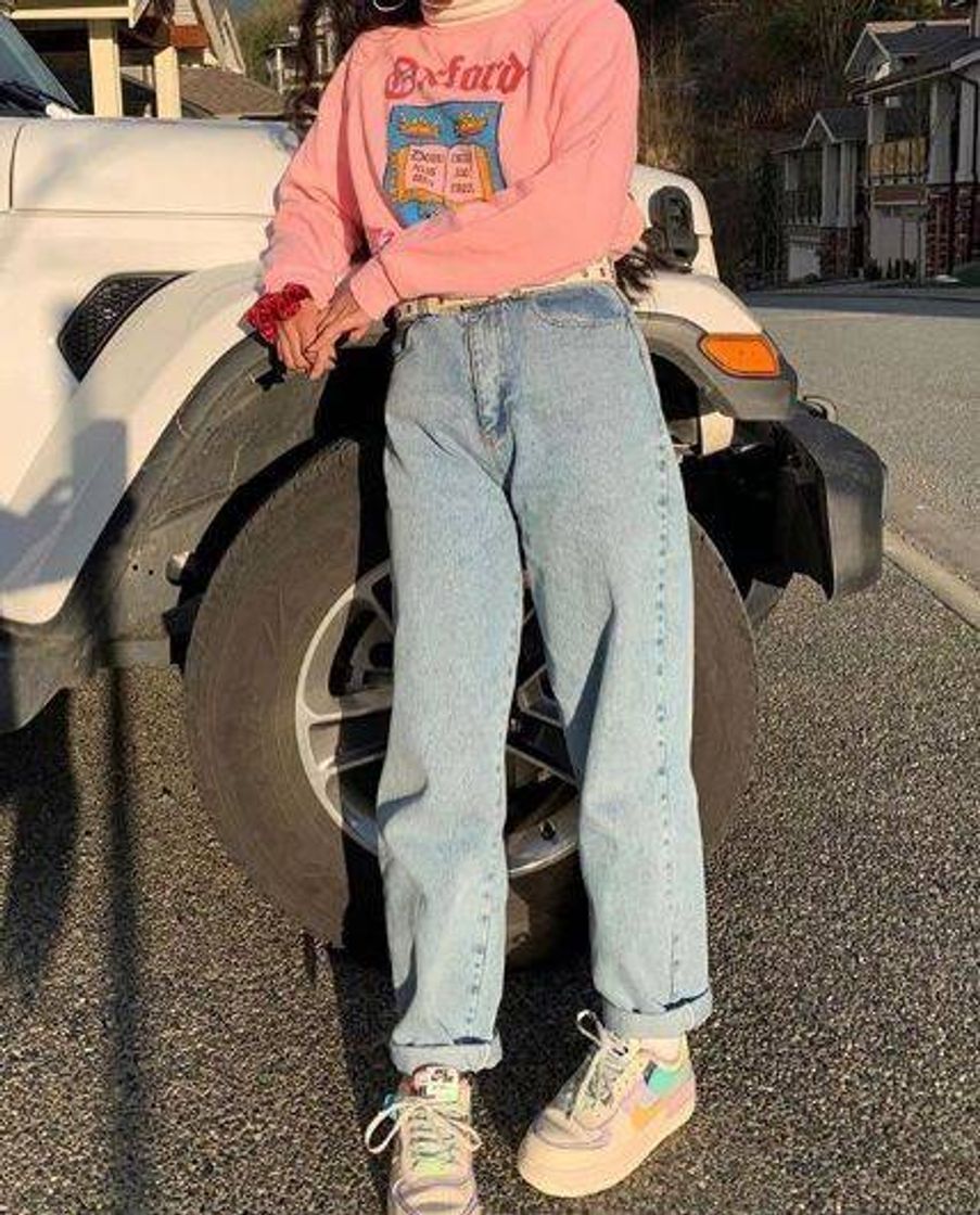 Moda Inspiração 90s outfit