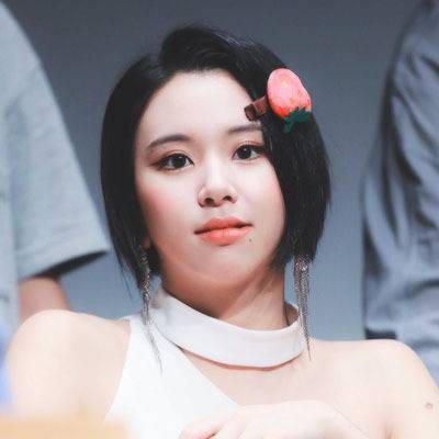 Twice's Chaeyoung 19