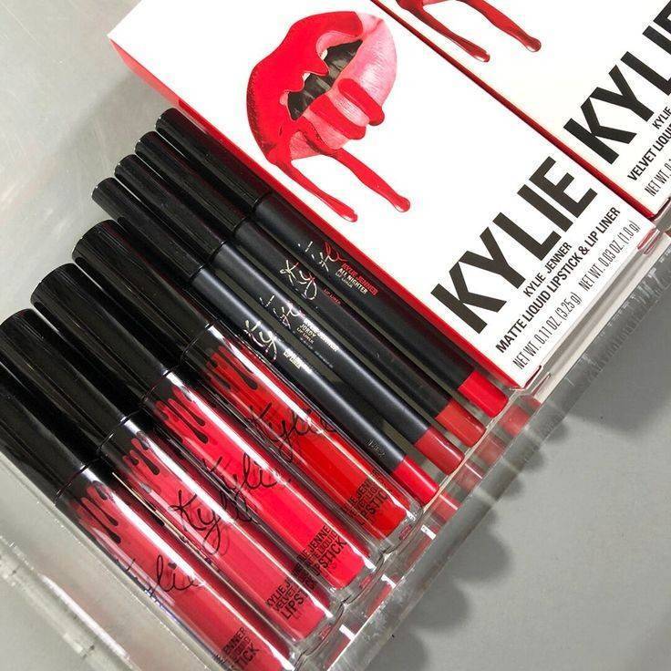 Social Labiales
