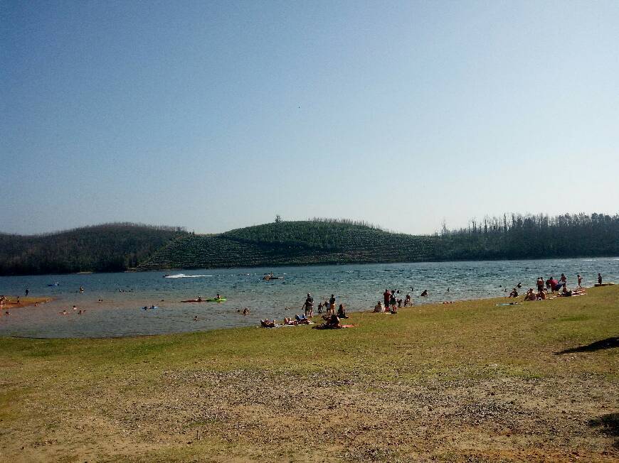 Lugar Praia Fluvial da Senhora da Ribeira