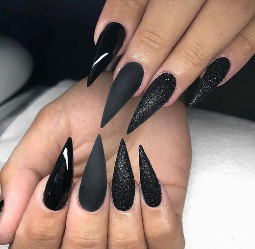 Nails 💫