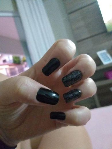Nails 1