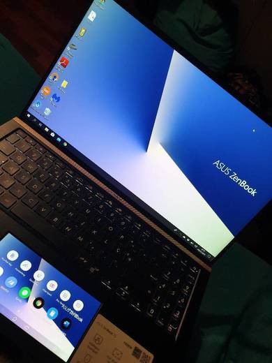 Asus ZenBook 15