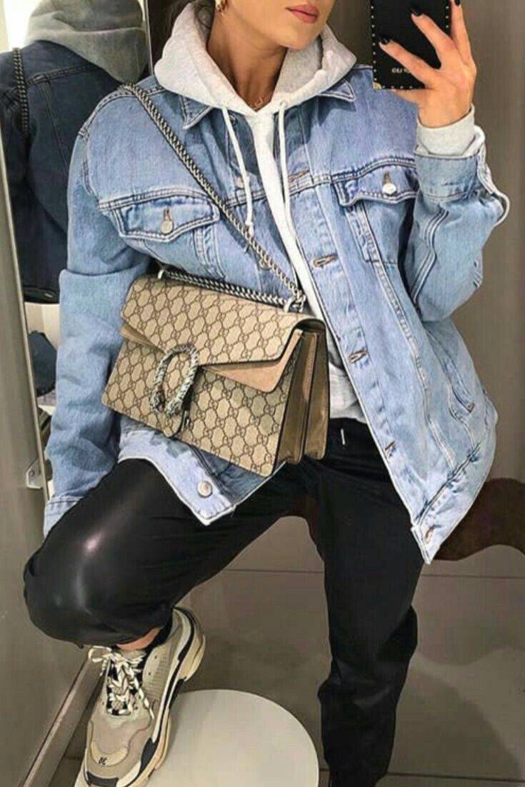 Social Outfits 