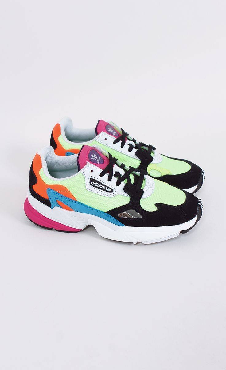 Adidas Falcon 210