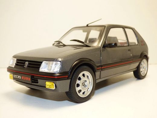 Peugeot 205 GTI