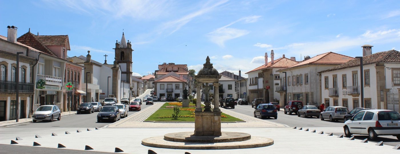 Place Mogadouro