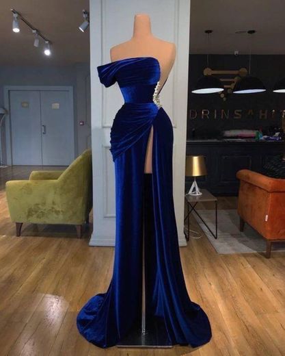 Blue long prom dress 💙👗
