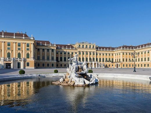 Schönbrunn Palace