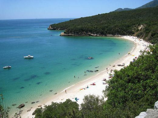 Praia dos Galapinhos