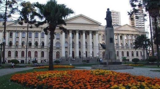 Universidade Federal do Paraná (UFPR)