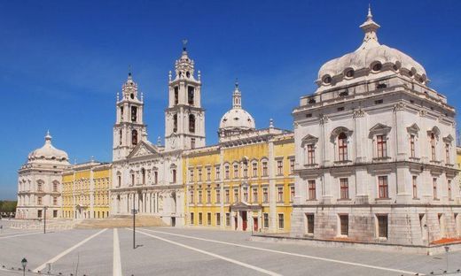 Place Mafra National Palace