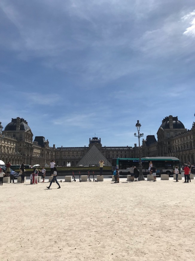 Lugar Museo del Louvre