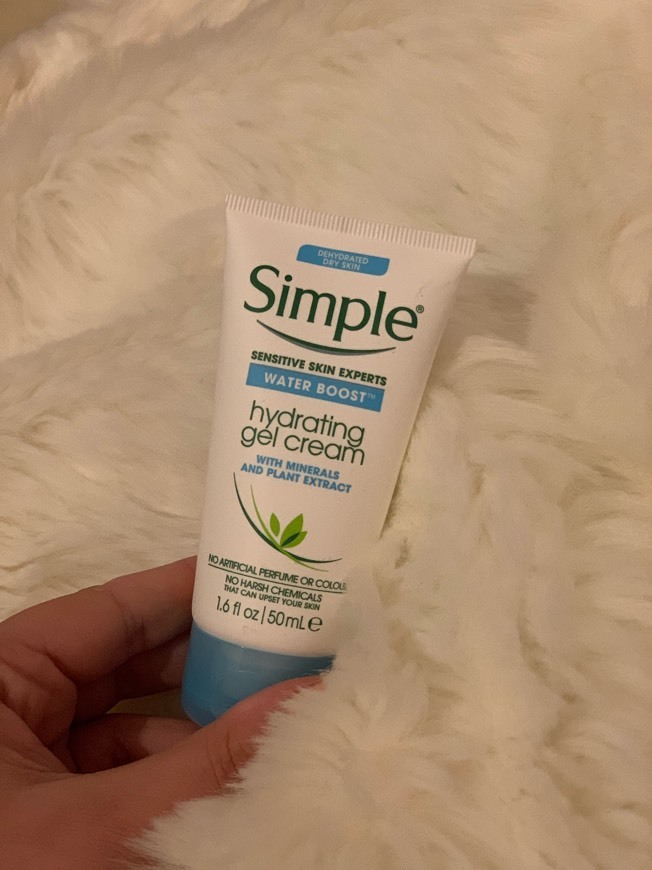 Product Simple Hydrating Gel Cream