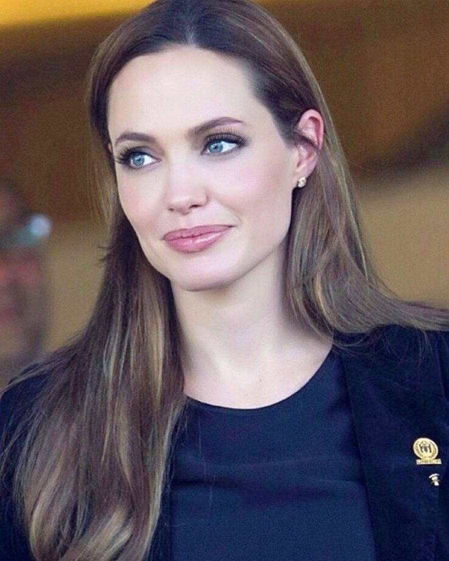 Moda Angelina Jolie