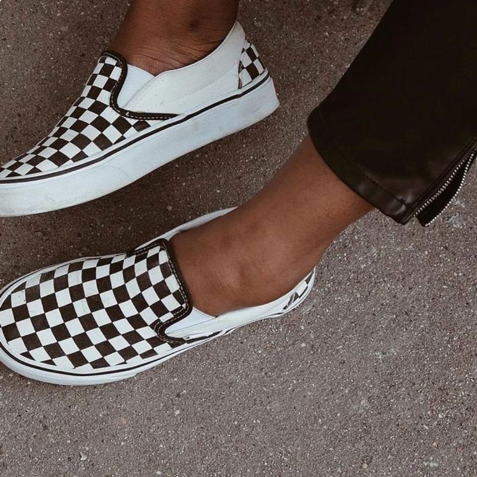 Social Vans 1